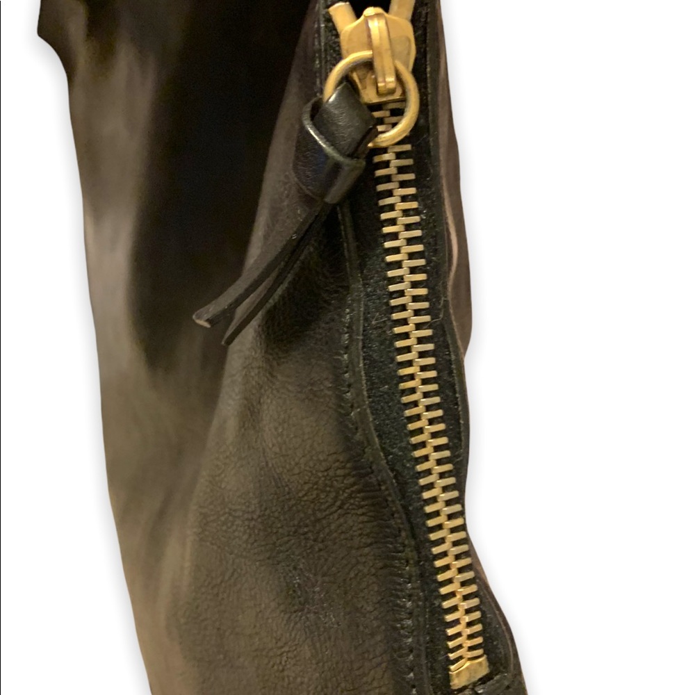 Yves Saint Laurent Black Tote Bag - Picture 5 of 7